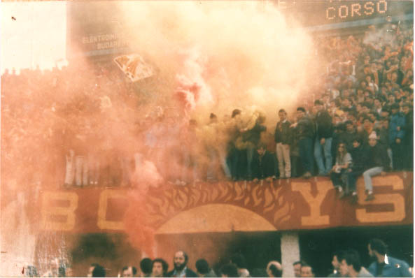 http://www.asromaultras.org/BOYS.jpg