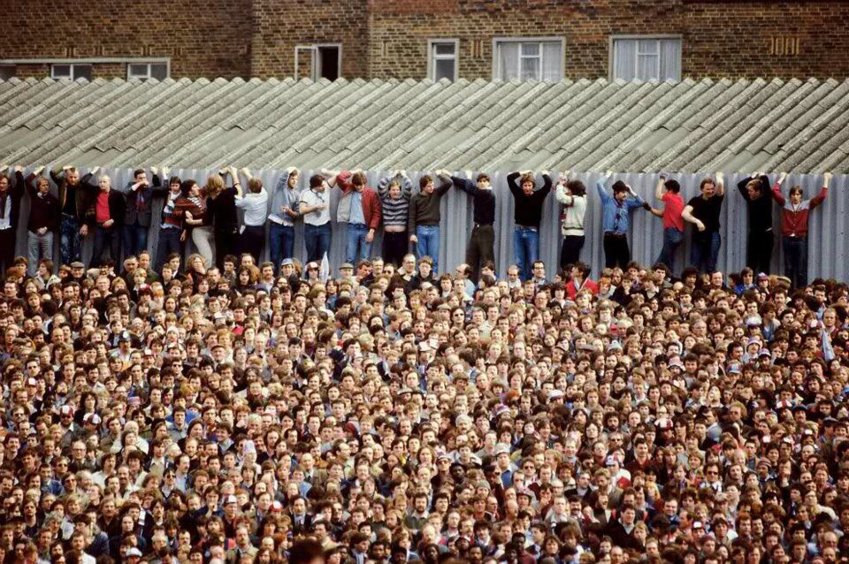 astonvilla-at-highbury8081