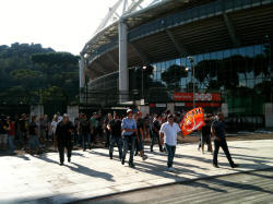 Ultras
                  Roma fuori lo stadio