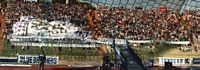 Monaco 1860: la curva in sciopero che protesta contro il nuovo mega-stadio centro commerciale costruito in vista dei mondiali 2006...tra l'altro è proprio di questi giorni la notizia che il presidente del 1860 è sotto inchiesta per tangenti proprio in merito al nuovo stadio...come dire i più puliti sono sempre gli ultras...