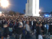 Ore 20.30,
                  la situazione ai varchi dell'obelisco