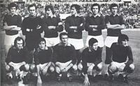 Una formazione del
                1972/73