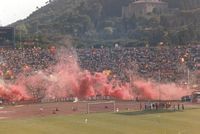 Lo striscione del
                  CUCS: certe illusioni c' chi le vive e chi le sogna
                  (riferito agli striscioni dei lazieli su
                  Roma/Liverpool)