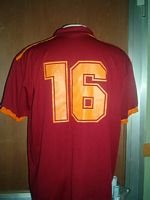 Una rarit: la maglia di Totti indossata, stagione 1992/93 (retro)