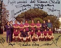 Anni '70, foto
                  autografata della squadra